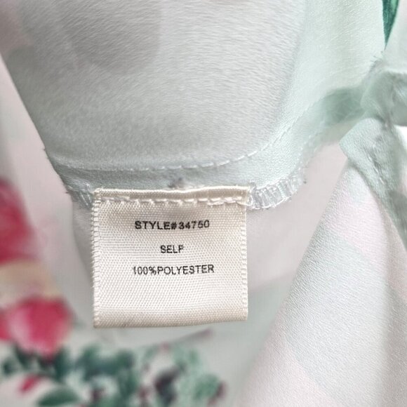 Skies Are Blue Galice Green Floral Tulip Sleeve Blouse - Picture 6 of 7